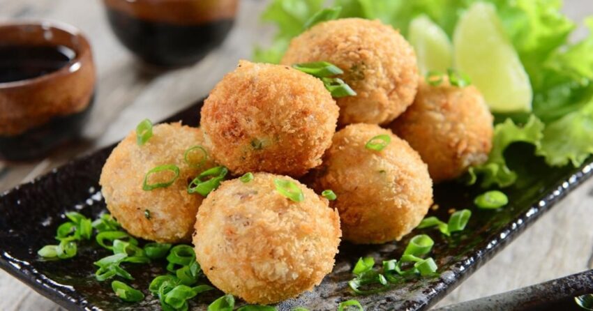 bolinho de peixe crocante e macio