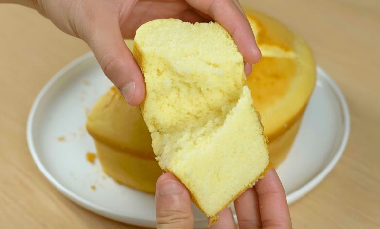 Bolo de Maizena Fácil só 4 Ingredientes e fica Pronto em Minutos