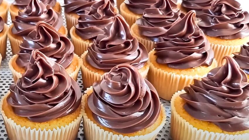 Cupcake de cenoura com Ganache de chocolate