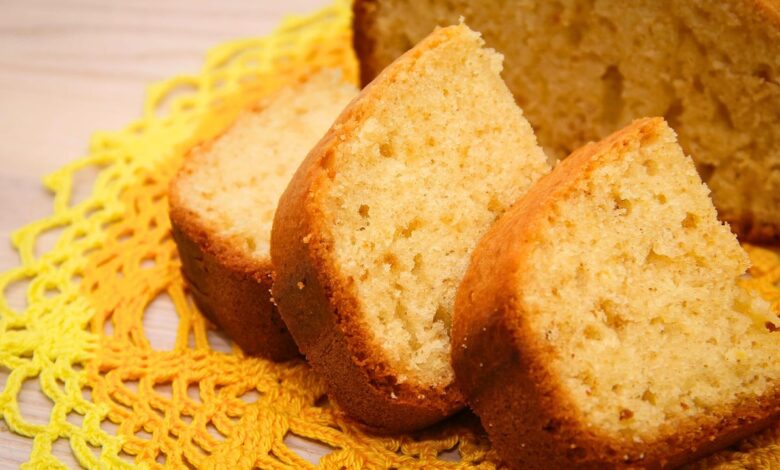 Bolo de mandioca com coco vegano